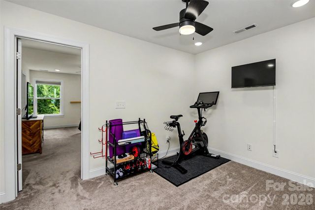1010 Moffatt Lane, Matthews, NC 28105