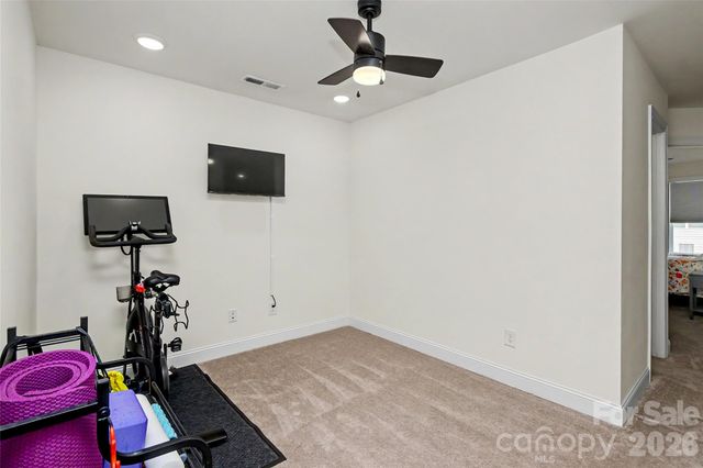 1010 Moffatt Lane, Matthews, NC 28105