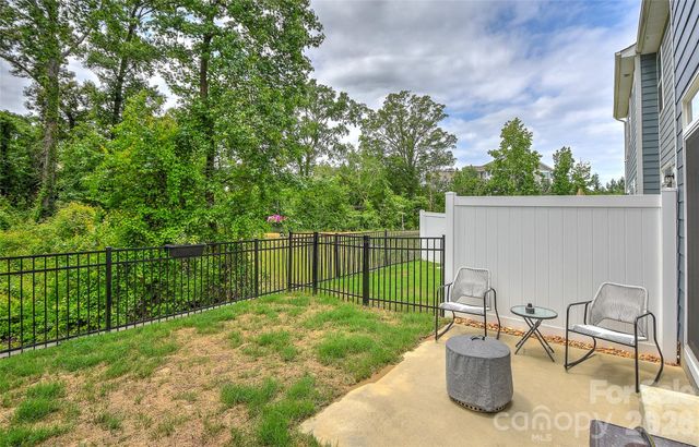 1010 Moffatt Lane, Matthews, NC 28105