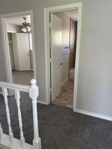 615 Texas Street, Tomball, TX 77375