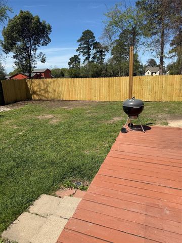 615 Texas Street, Tomball, TX 77375