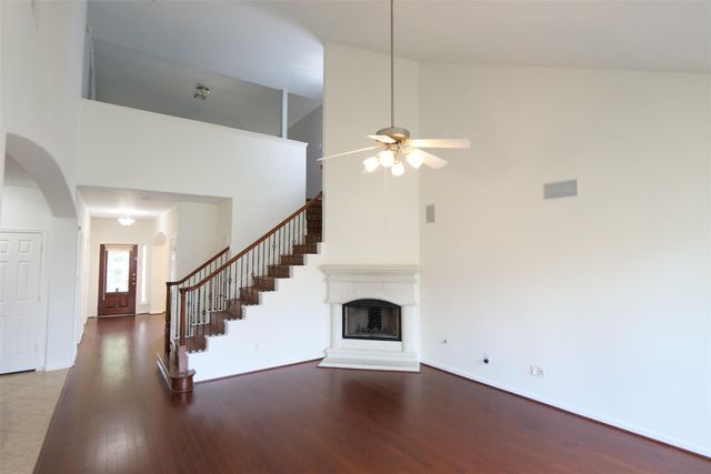 6119 Lakenshire Falls Lane, Katy, TX 77494