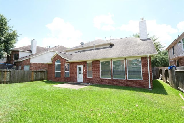 6119 Lakenshire Falls Lane, Katy, TX 77494