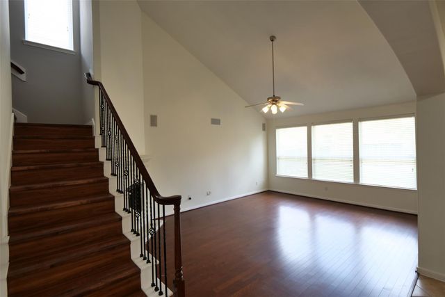 6119 Lakenshire Falls Lane, Katy, TX 77494