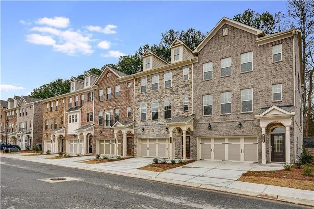 1329 Rosen Road 35, Brookhaven, GA 30319