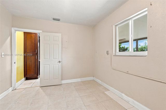 2220 De Soto Drive, Miramar, FL 33023