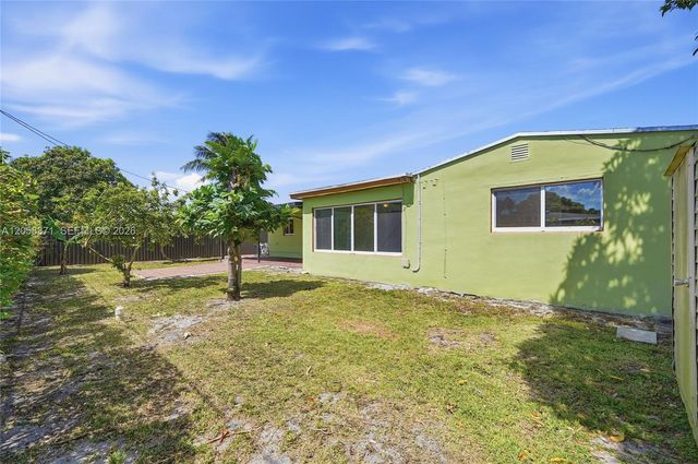 2220 De Soto Drive, Miramar, FL 33023