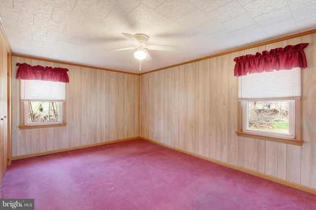 290 GUERNSEY RD, Biglerville, PA 17307
