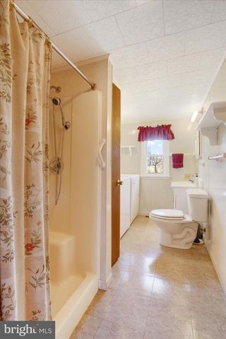 290 GUERNSEY RD, Biglerville, PA 17307
