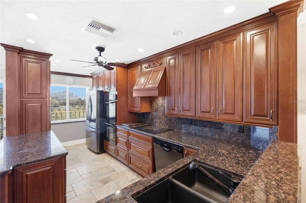 1600 1ST AVENUE W 506, BRADENTON, FL 34205 — photo 5