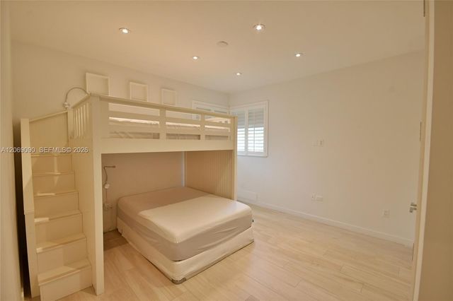55 Ocean Lane Drive 4031, Key Biscayne, FL 33149