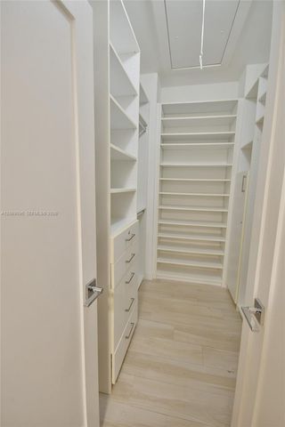 55 Ocean Lane Drive 4031, Key Biscayne, FL 33149
