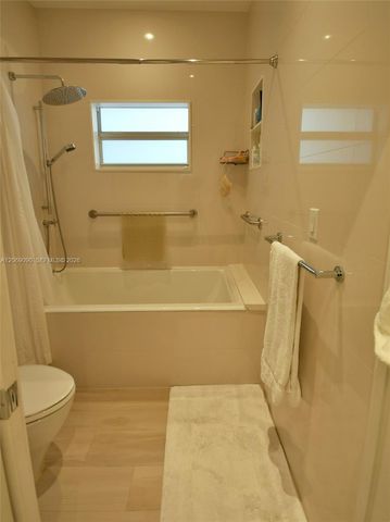 55 Ocean Lane Drive 4031, Key Biscayne, FL 33149