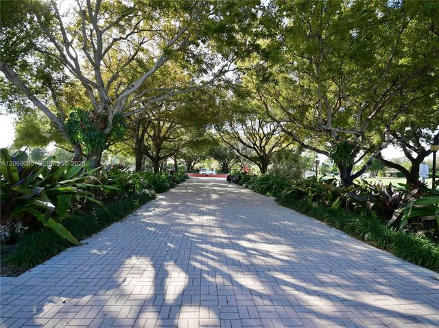 55 Ocean Lane Drive 4031, Key Biscayne, FL 33149