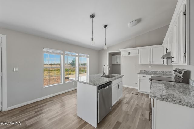 10618 W PRAIRIE Lane, Casa Grande, AZ 85193