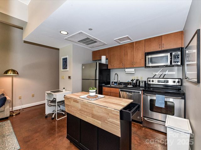 715 N Church Street 217, Charlotte, NC 28202