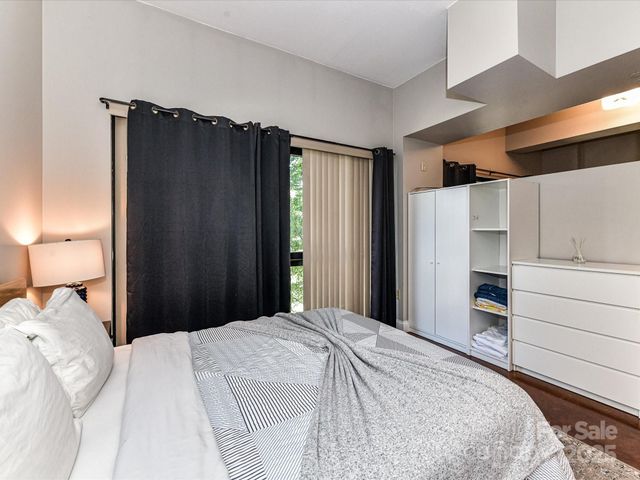 715 N Church Street 217, Charlotte, NC 28202