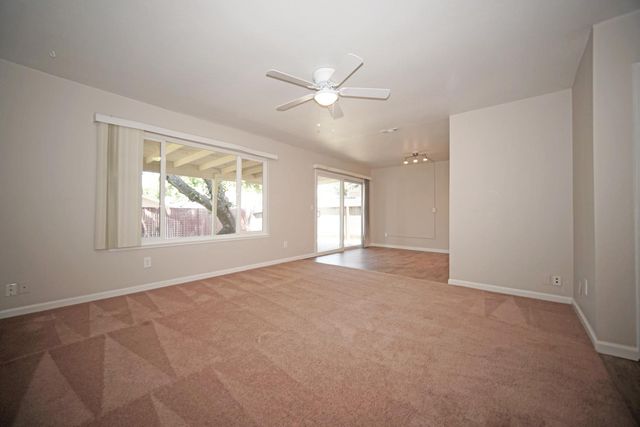 5853 Diablo Dr, Sacramento, CA 95842