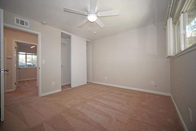 5853 Diablo Dr, Sacramento, CA 95842