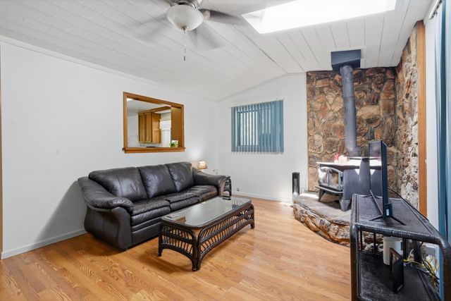 14836 Sun Forest Dr, Penn Valley, CA 95946