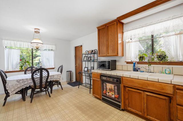 14836 Sun Forest Dr, Penn Valley, CA 95946