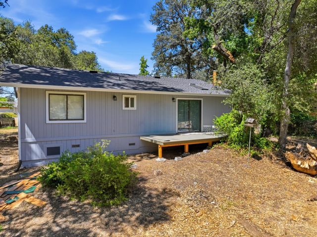 14836 Sun Forest Dr, Penn Valley, CA 95946