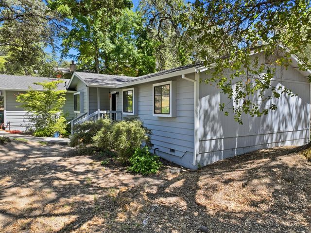 14836 Sun Forest Dr, Penn Valley, CA 95946