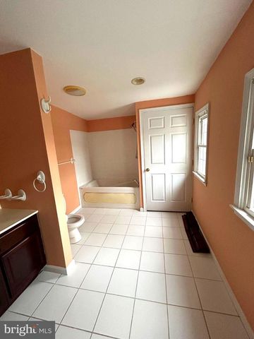 659 STIRLING ST, Baltimore, MD 21202