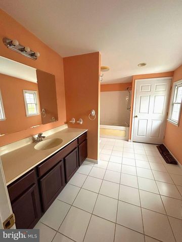 659 STIRLING ST, Baltimore, MD 21202