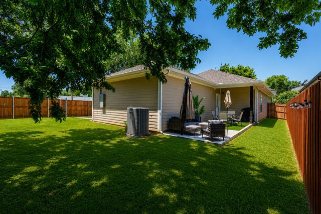 3402 Crossman Avenue, Dallas, TX 75212