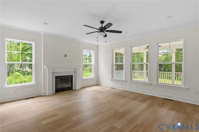 8421 Roden Dr, Mechanicsville, VA 23111