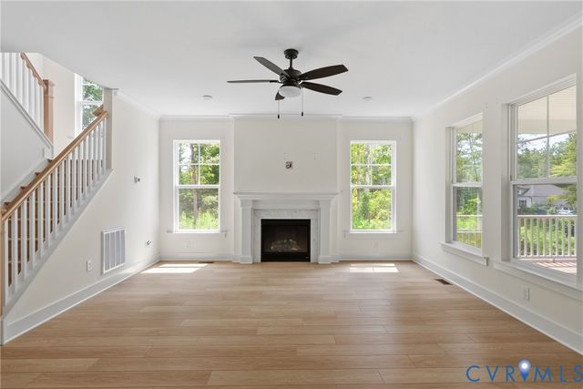 8421 Roden Dr, Mechanicsville, VA 23111