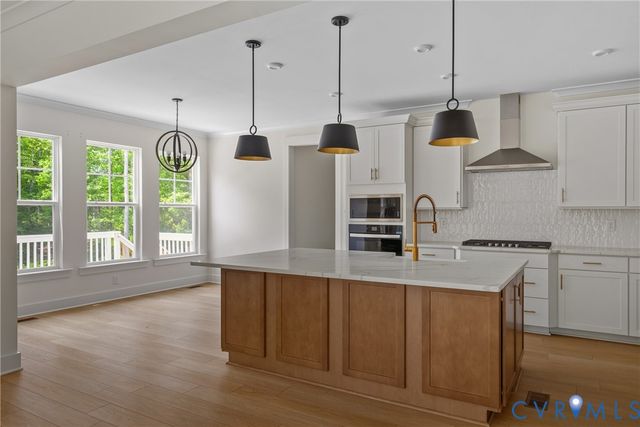 8421 Roden Dr, Mechanicsville, VA 23111