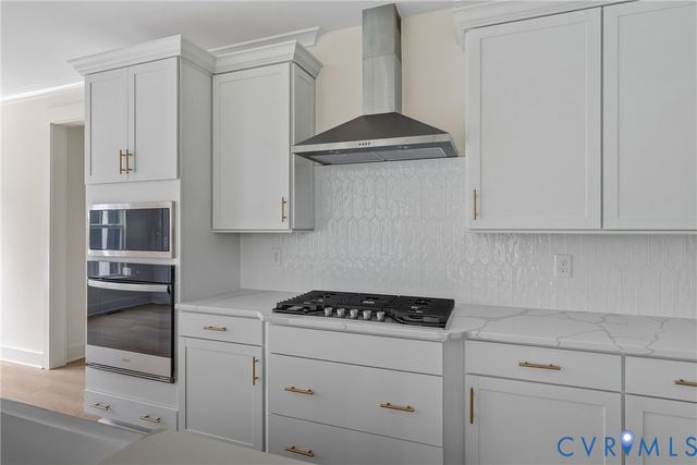 8421 Roden Dr, Mechanicsville, VA 23111