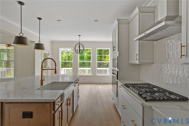 8421 Roden Dr, Mechanicsville, VA 23111