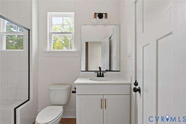 8421 Roden Dr, Mechanicsville, VA 23111