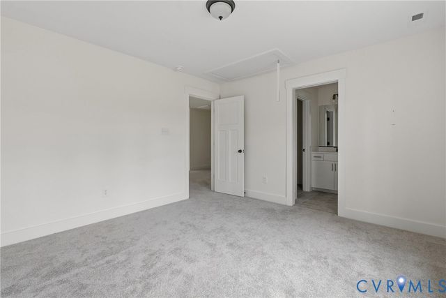 8421 Roden Dr, Mechanicsville, VA 23111
