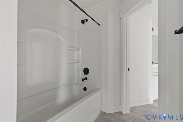 8421 Roden Dr, Mechanicsville, VA 23111