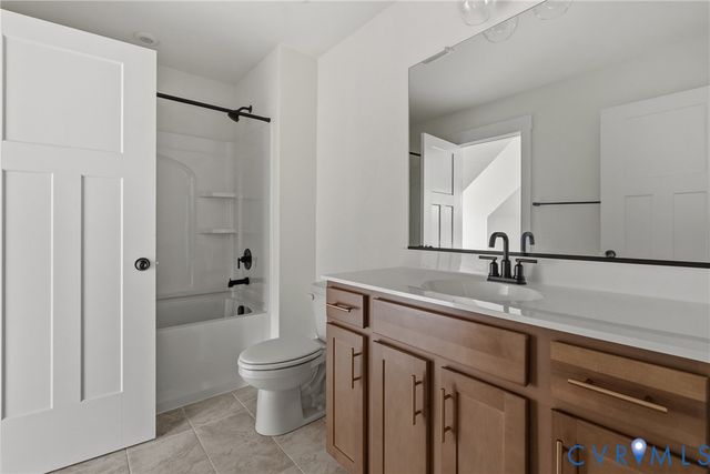 8421 Roden Dr, Mechanicsville, VA 23111