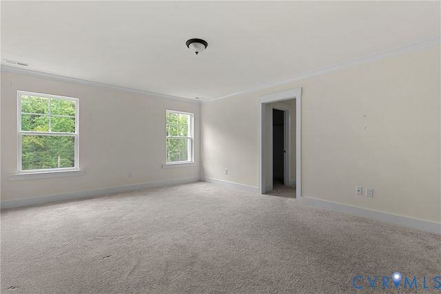 8421 Roden Dr, Mechanicsville, VA 23111