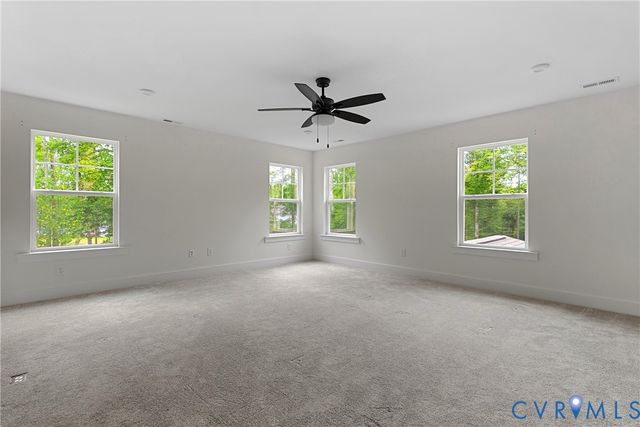 8421 Roden Dr, Mechanicsville, VA 23111