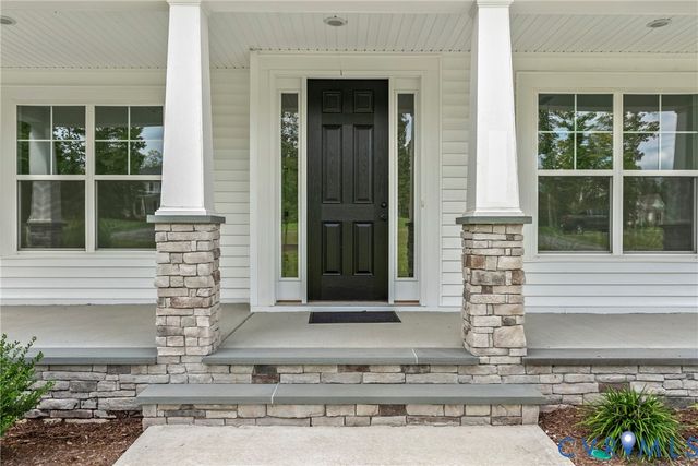 8421 Roden Dr, Mechanicsville, VA 23111