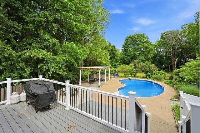 100 S. Main St., Middleboro, MA 02346