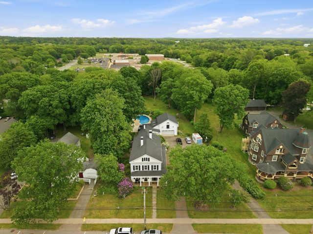 100 S. Main St., Middleboro, MA 02346