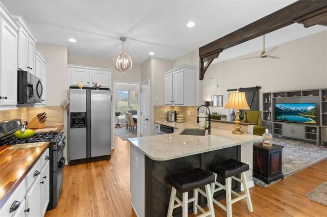 11 Levi Court, Dallas, GA 30132