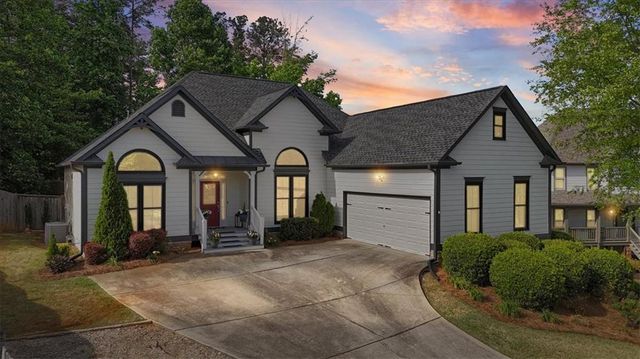 11 Levi Court, Dallas, GA 30132