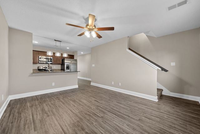 1000 Henry Place Blvd Unit 106, Clarksville, TN 37042