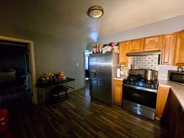 4457 E 6th Avenue, Gary, IN 46403