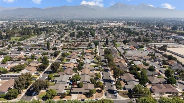 1925 Royalty Drive, Pomona, CA 91767