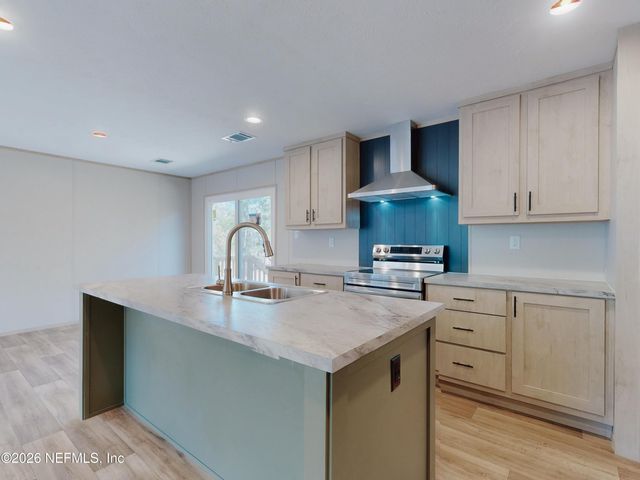 5770 ACADIA Street, Keystone Heights, FL 32656